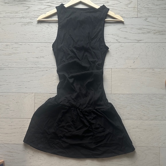 [NEW] ROUND NECKLINE RUCHED BLACK RUFFLE HEM MINI CAMI DRESS - Picture 3 of 3